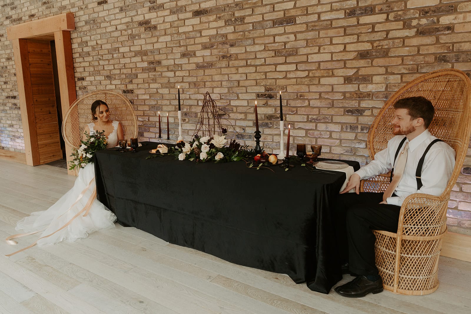 Velvet Black at a Windy City Linen event