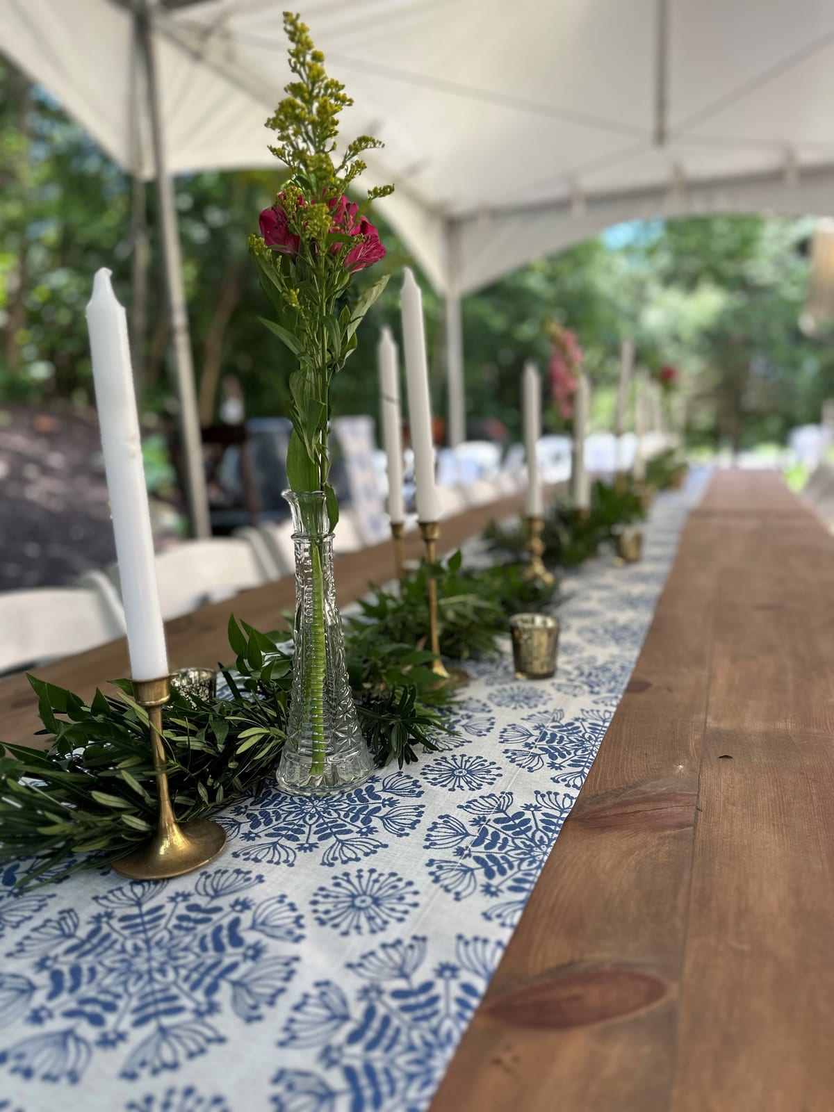 Helena Blue at a Windy City Linen event