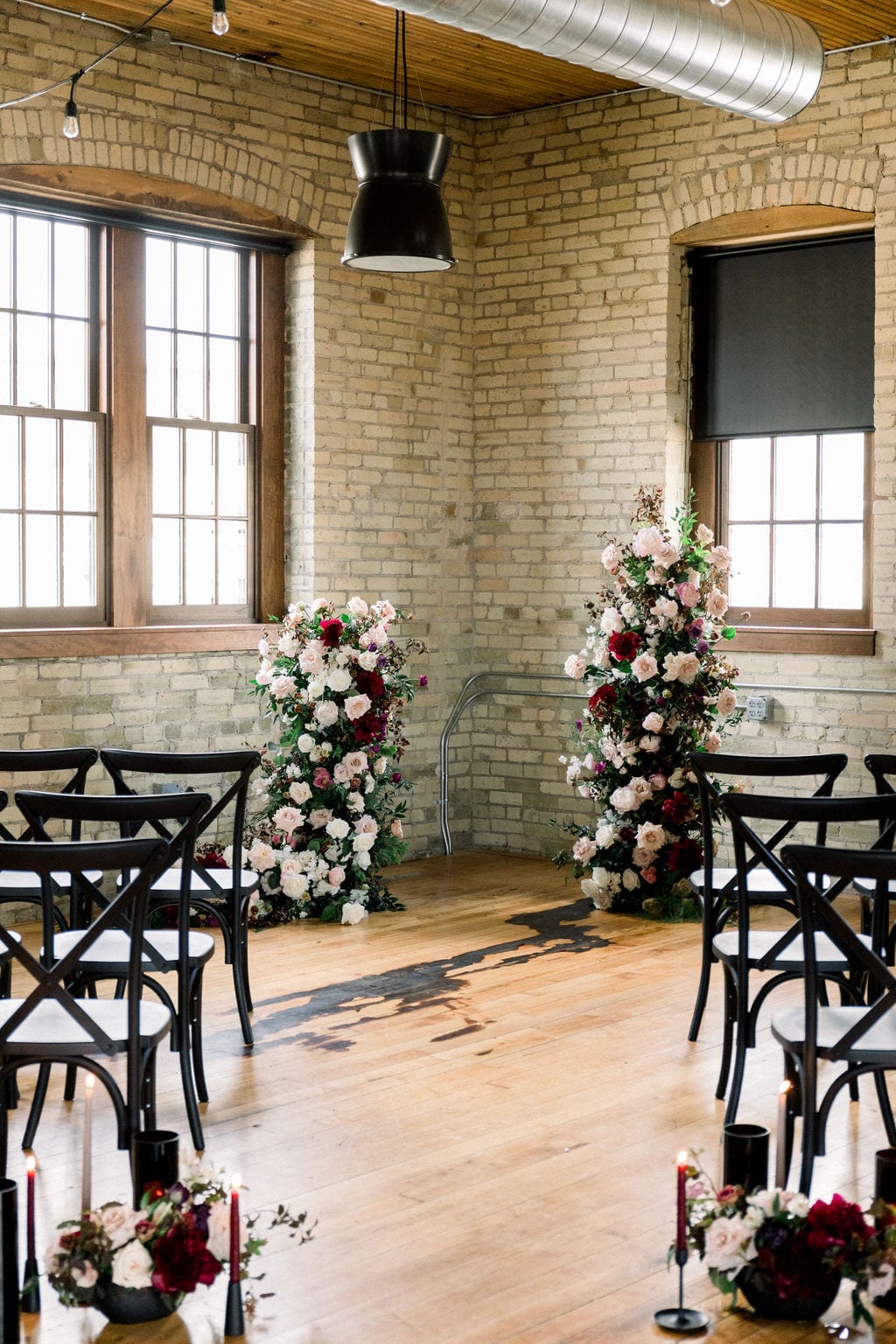 Classic Solid Brown at a Windy City Linen event