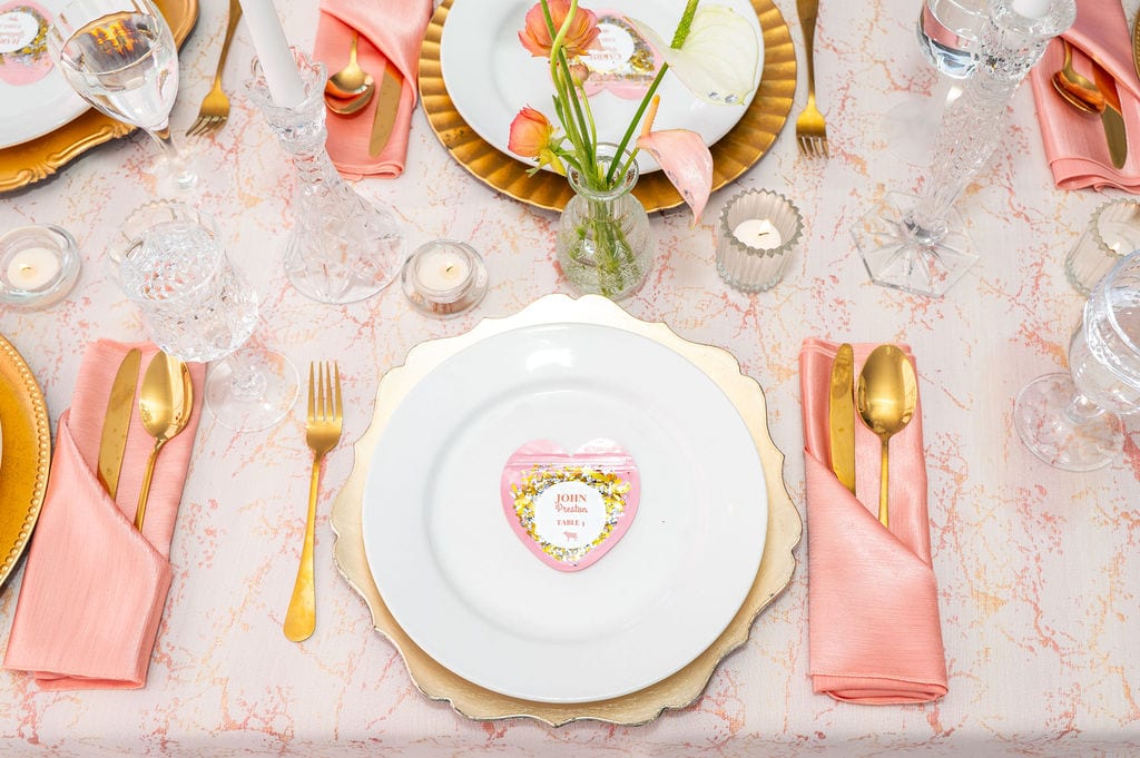 Cairns at a Windy City Linen event