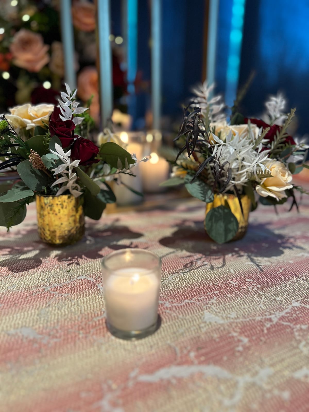 Cairns at a Windy City Linen event