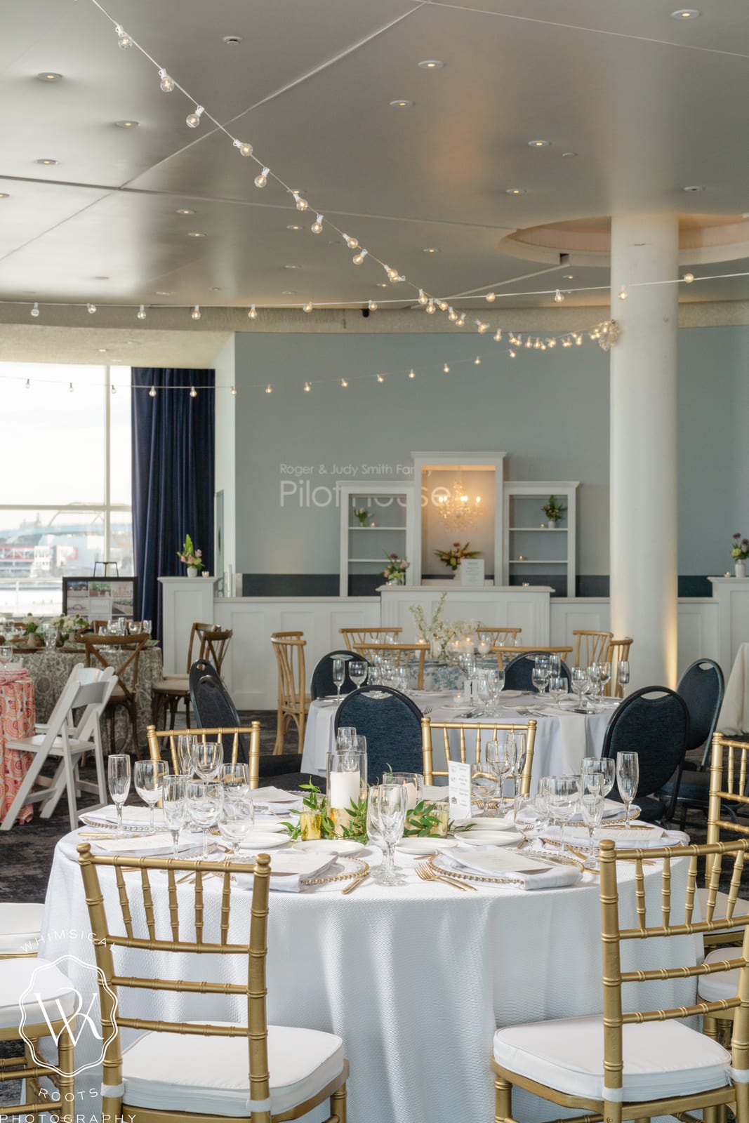 Florence at a Windy City Linen event