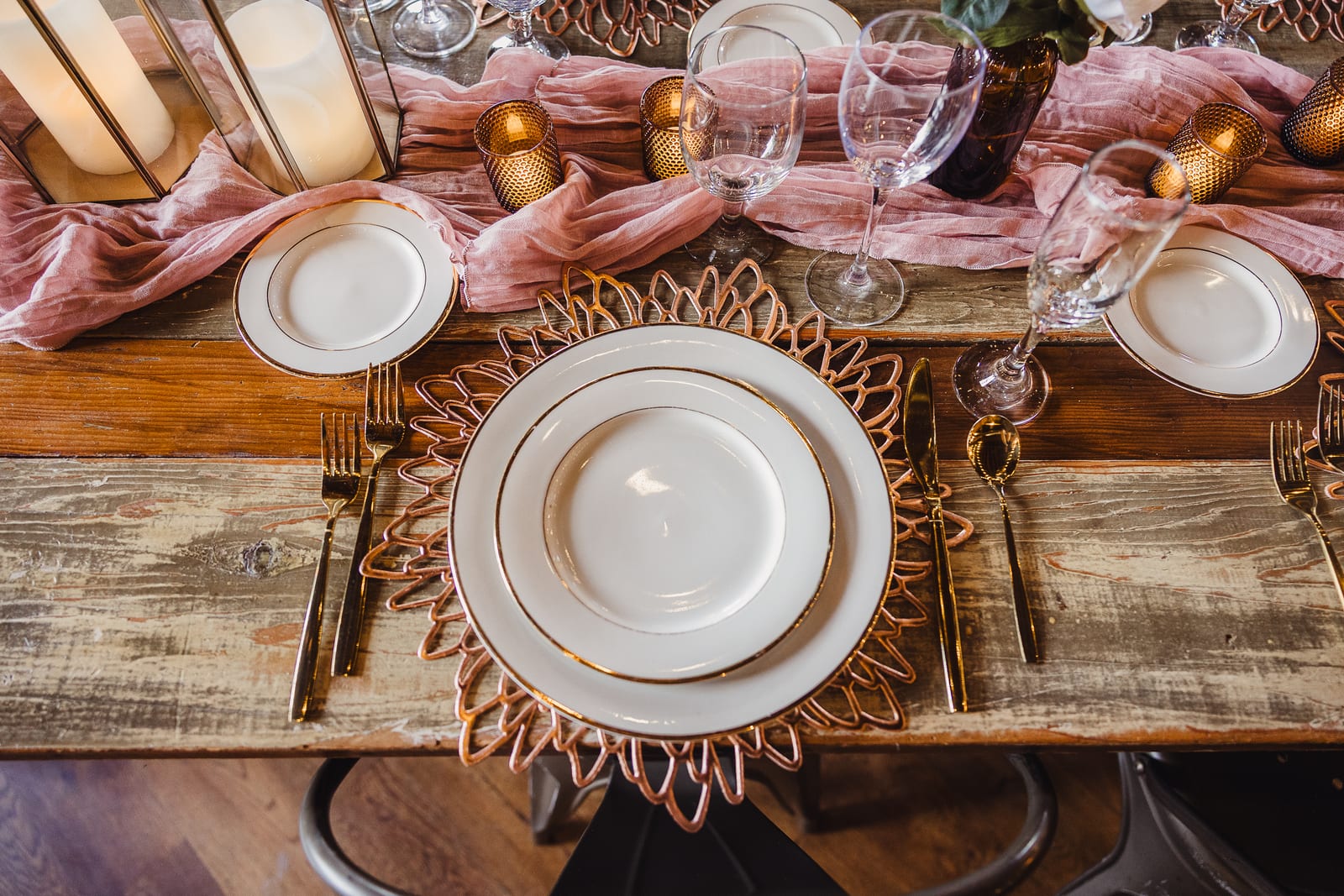 Harmony Dusty Rose at a Windy City Linen event