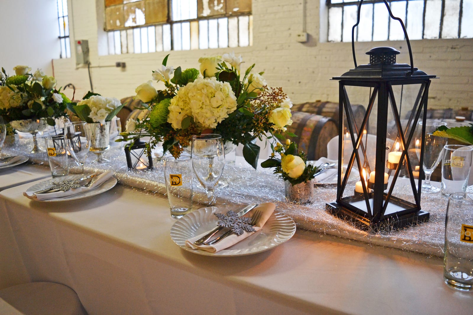Classic Solid Ivory at a Windy City Linen event