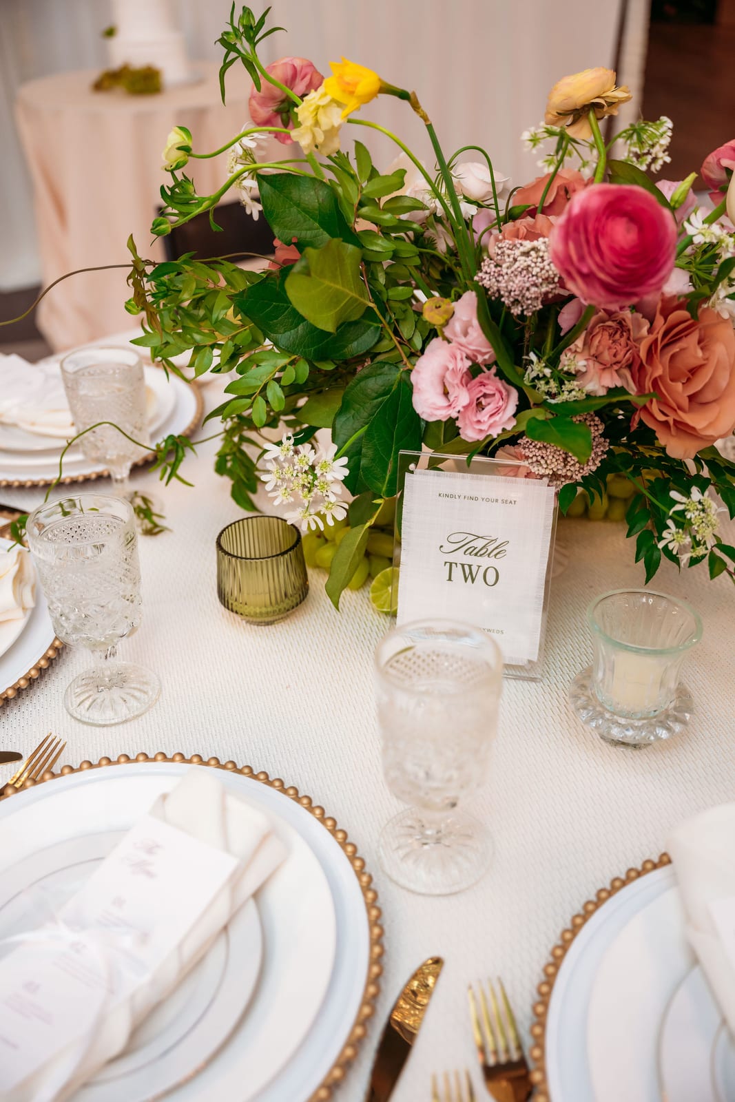 Jute Ivory at a Windy City Linen event
