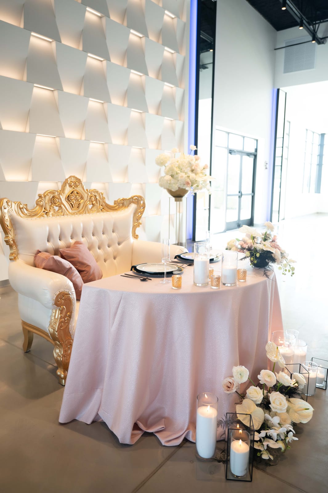 Soiree Ivory at a Windy City Linen event
