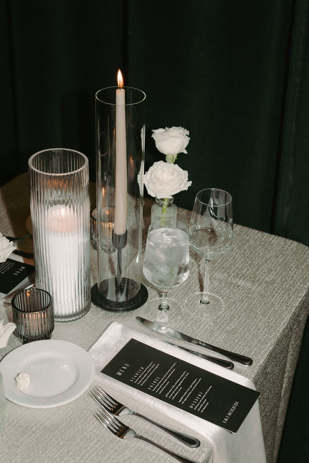 Velvet Ivory at a Windy City Linen event