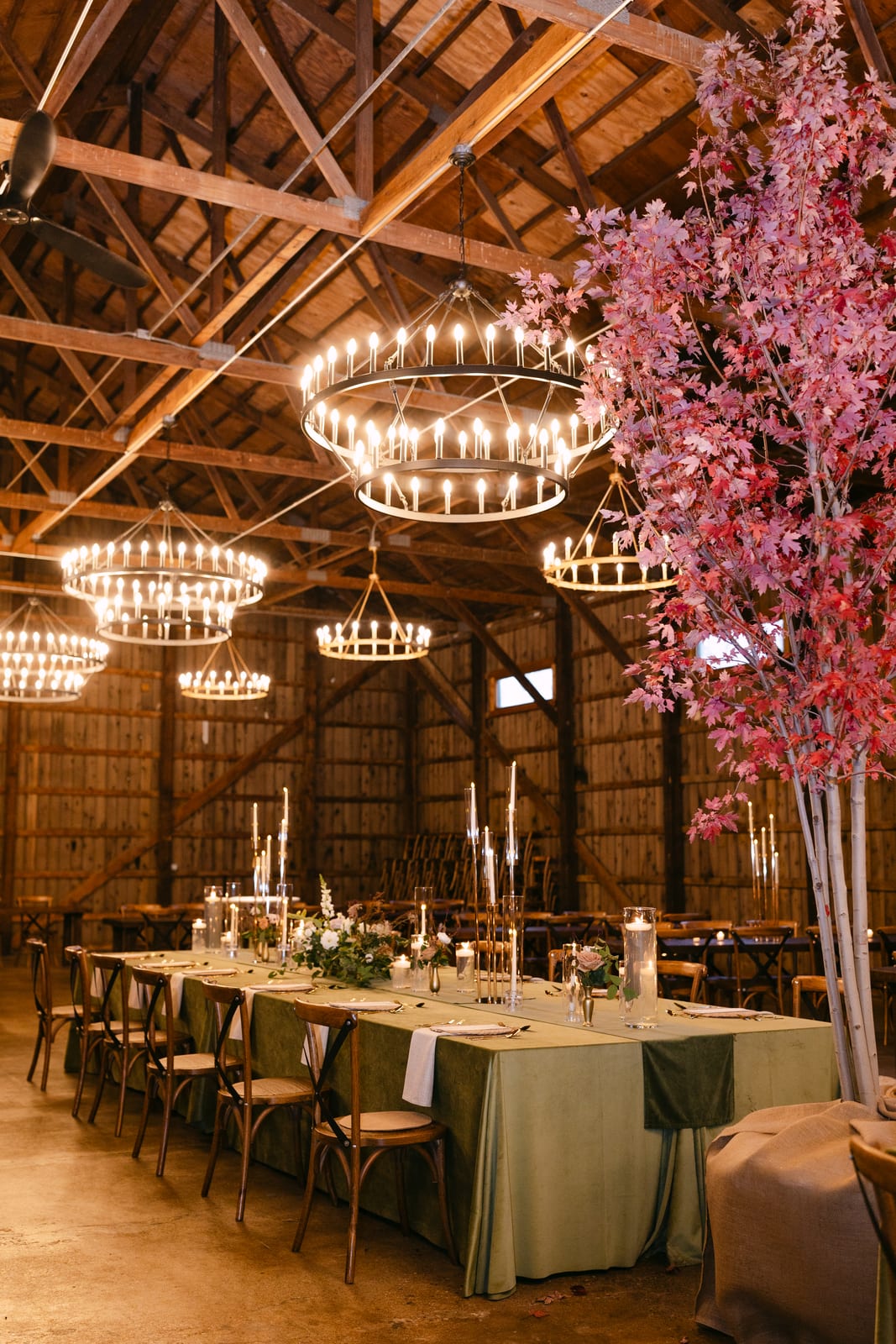 Velvet Loden at a Windy City Linen event