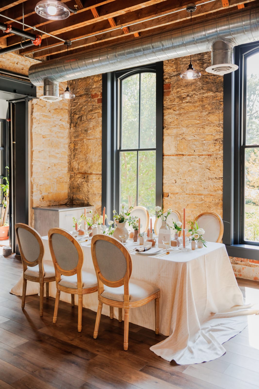 Metropolitan Natural at a Windy City Linen event