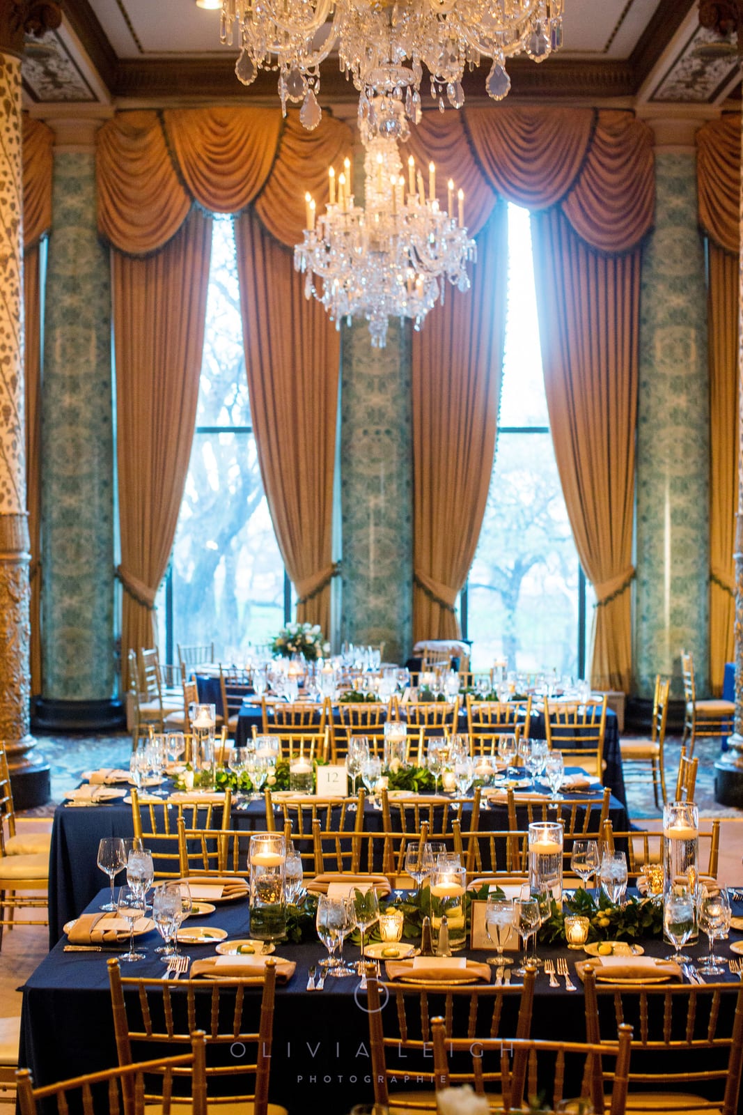 Classic Solid Navy at a Windy City Linen event