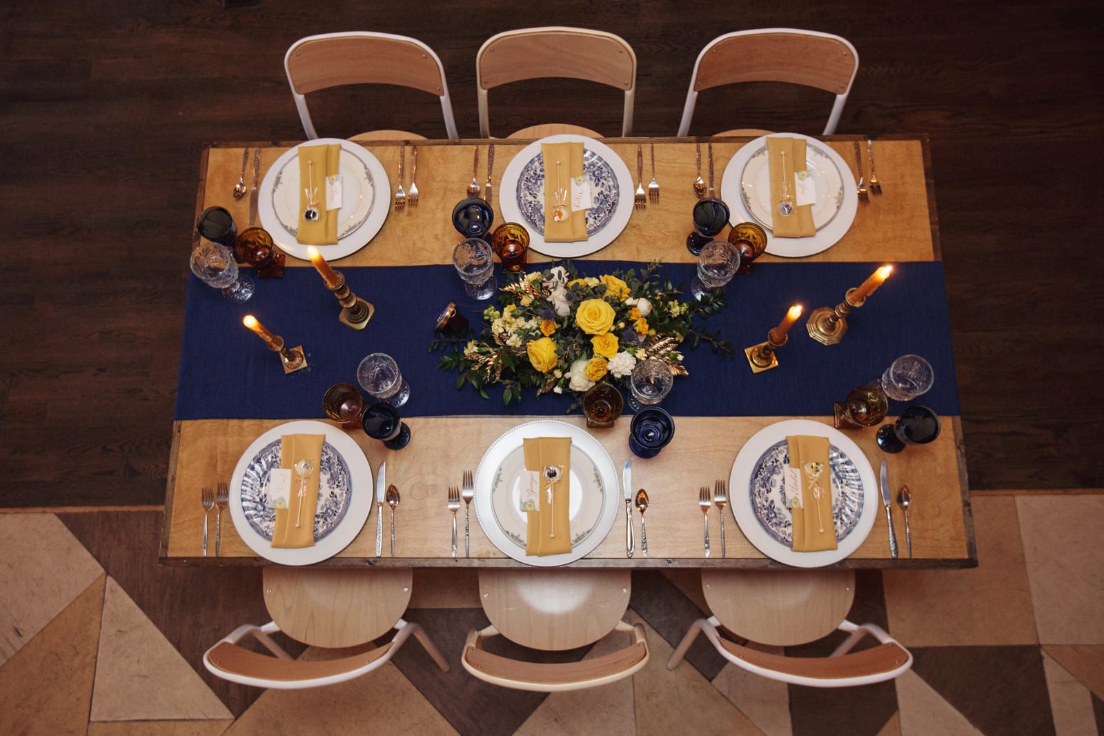 Classic Solid Navy at a Windy City Linen event