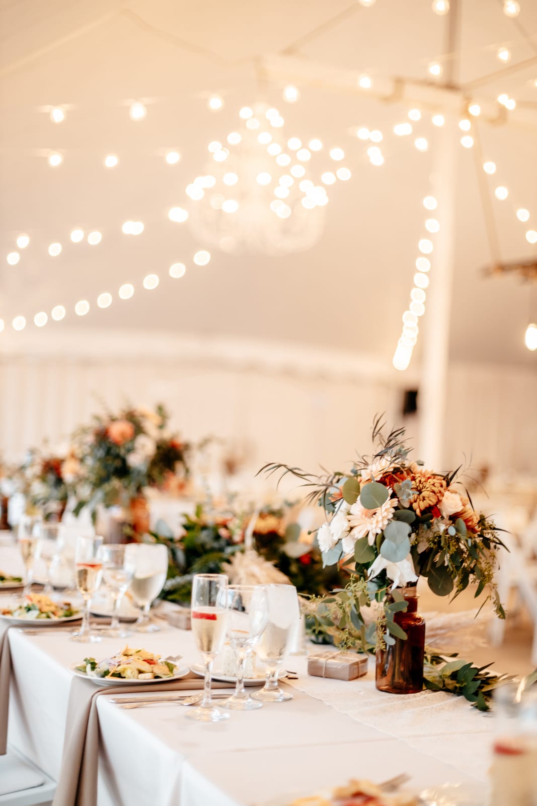 Classic Solid Sage at a Windy City Linen event