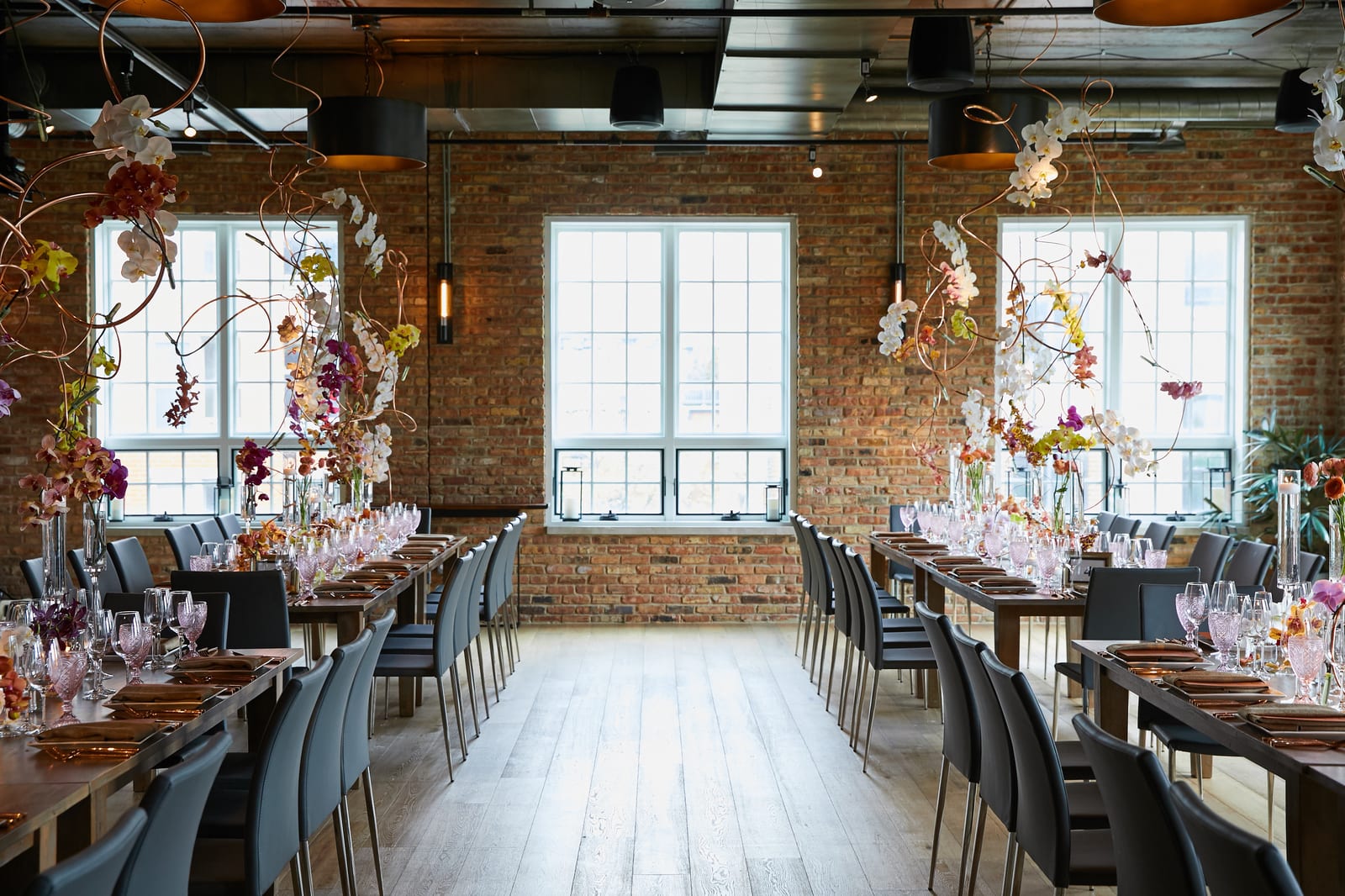 Classic Solid Sage at a Windy City Linen event