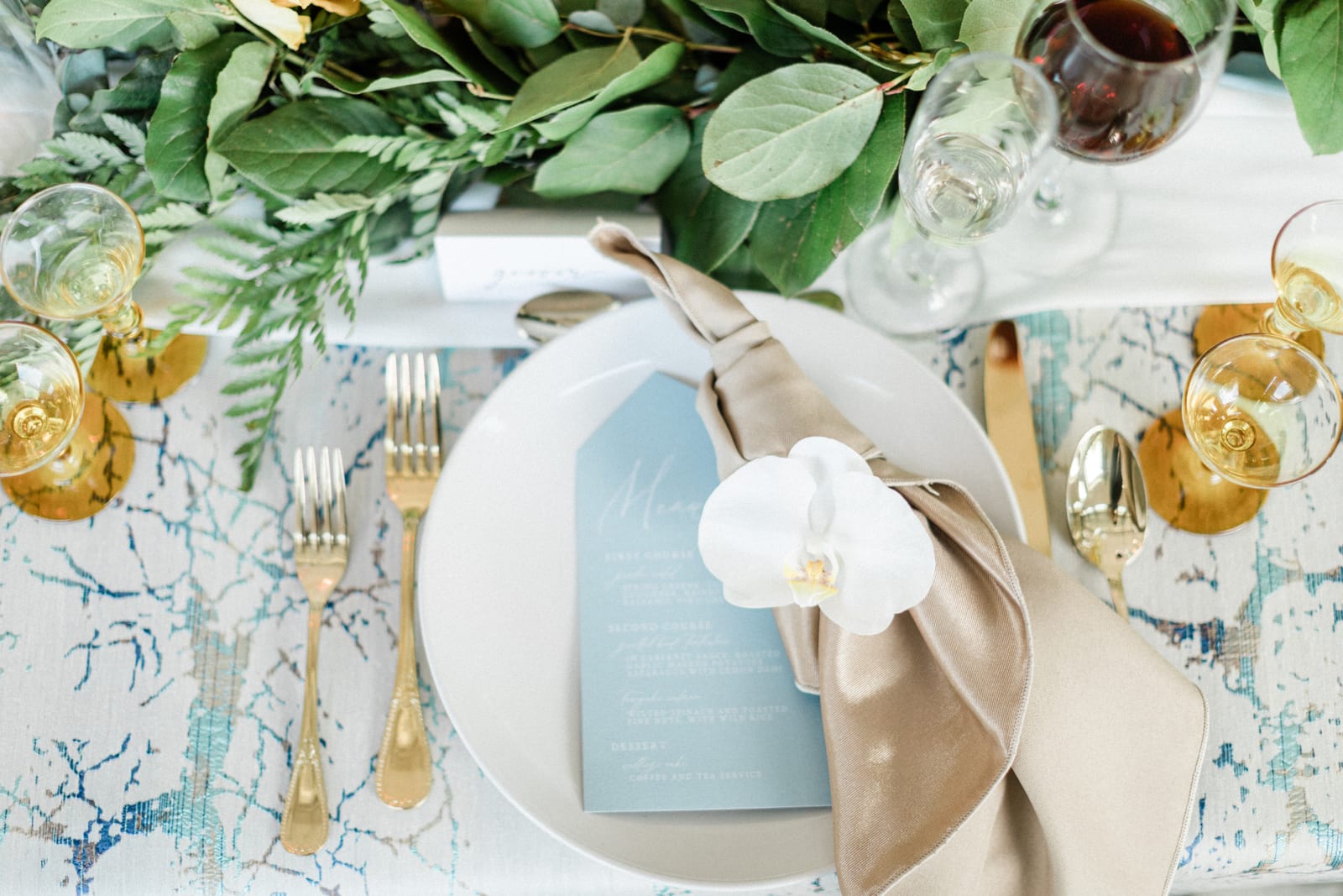 Santorini at a Windy City Linen event