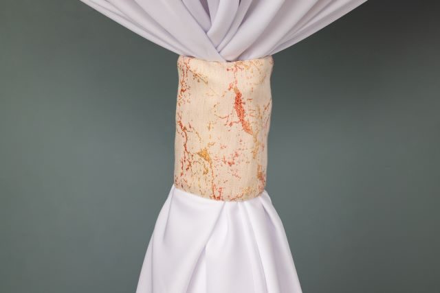 Specialty Cairns linen cuff