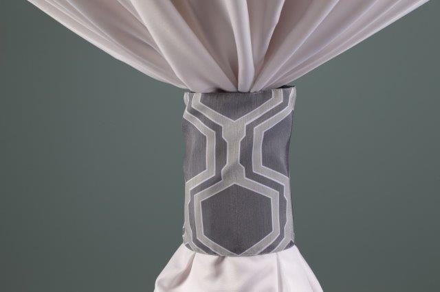 Specialty Hex linen cuff